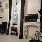 Lungotevere Testaccio Historic Centre Appartamento